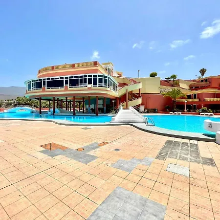 Modern Apartment, Shared Pool, Beach,Tenerife South
