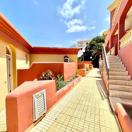 Modern Apartment, Shared Pool, Beach,Tenerife South Apartamento Costa Adeje (Tenerife)