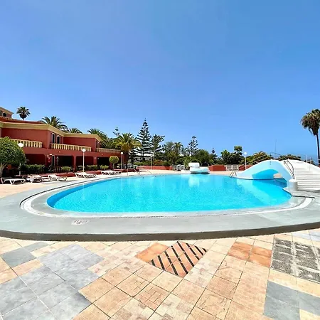 Modern Apartment, Shared Pool, Beach,Tenerife South *